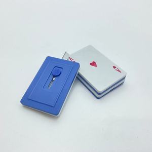 Venta al por mayor transfronteriza de cartas de juego creativas, cuchillos multiusos, abridores de cajas pequeños, cuchillos portátiles de oficina para cortar y tallar. - Product Image 3