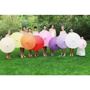 Sombrilla de Papel Grande con Diseño de Rosas, Diámetro 84 cm, Decoración para Bodas y Eventos - Product Image 5