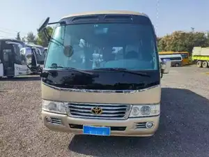 Özelleştirilmiş kullanılan Toyota Hiace Van Toyota Hiace Mini otobüs dizel motor Van satılık