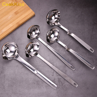 Louches de cuisine en acier inoxydable de style coréen, différents types d'ustensiles à soupe en métal pour un usage domestique
