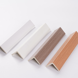 Profilés <span class=keywords><strong>d</strong></span>'<span class=keywords><strong>angle</strong></span> extérieurs en PVC modernes et écologiques, personnalisables en couleur, <span class=keywords><strong>pour</strong></span> les coins intérieurs et extérieurs des panneaux muraux - Product Image 1