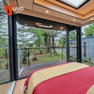 Villa miniature de luxe préfabriquée en structure acier modulaire moderne avec balcon, pour complexe hôtelier et Airbnb, maisons préfabriquées en Bulgarie - Product Image 4