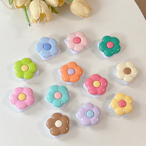 Korean Cute Cartoon 3D Flower Desk Finger Ring GRIP <strong>Bracket</strong> Universal Portable Glass Mirror Flip Makeup Retractable Ring Holder - Product Image 3