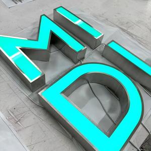 لافتة صالون ثلاثية الأبعاد ليد حروف لافتة مرور تجارية للمتجر رسالة إضاءة خلفية معدنية لافتة داخلية وخارجية - Product Image 4