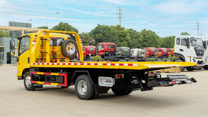 Camion de <span class=keywords><strong>remorquage</strong></span> à plateau coulissant ISUZU |   Camion de <span class=keywords><strong>remorquage</strong></span> et de <span class=keywords><strong>d</strong></span>épannage routier 2 <span class=keywords><strong>en</strong></span> 1 - Product Image 4