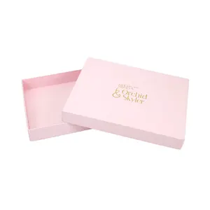 Kotak kemasan pakaian dalam bisnis hadiah merah muda kustom ramah lingkungan dengan Logo untuk bisnis kecil Anda
