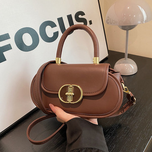 Nouveau sac à main carré en PU de haute qualité, style urbain, tendance, polyvalent, simple et chic, à porter à l'épaule - Product Image 4