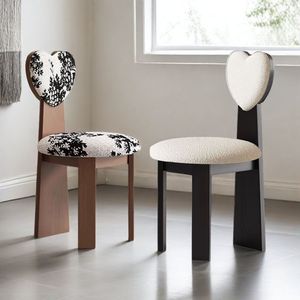 Sedia da Pranzo Moderna in Legno di Frassino Bianco con Rivestimento in Pelliccia d'Agnello, Design Minimalista dello Schienale per Cucina, Caffè o Bistrot - Product Image 4