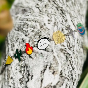 Pulsera de moda <span class=keywords><strong>Travis</strong></span> Scott: Joyería unisex versátil y colorida con temática de hip-hop, estilo Kawaii Kanye Dropouts Bear - Product Image 6