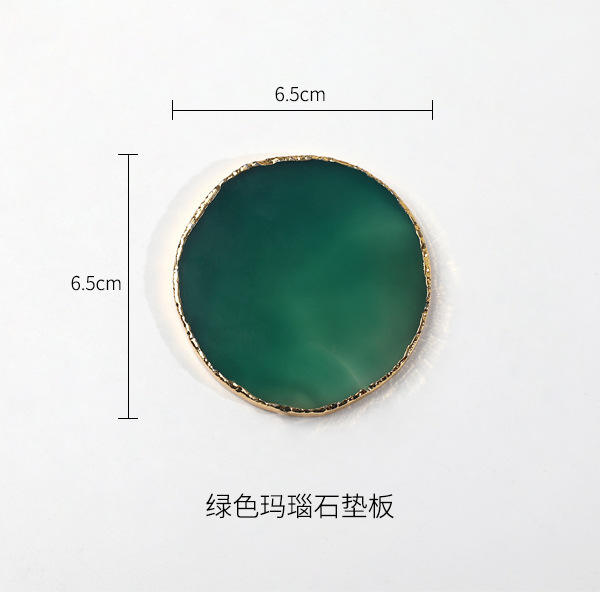 Tapis en pierre d'agate verte