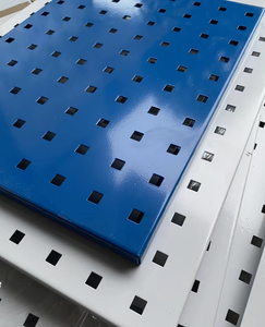 Tôles perforées en aluminium perforées pour décoration murale extérieure Plaque en acier inoxydable 304 Perforations décoratives HL Finition de surface - Product Image 4