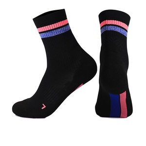 Calcetines Deportivos Personalizados Antideslizantes para Fútbol, Calcetines de Fútbol Antideslizantes Personalizados para Hombre - Product Image 3