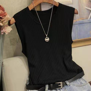 Elegant Women's Inner Top with <strong>Pastel</strong> Shade and Slim Silhouette Ideal for <strong>Office</strong> and Casual Looks - Product Image 4