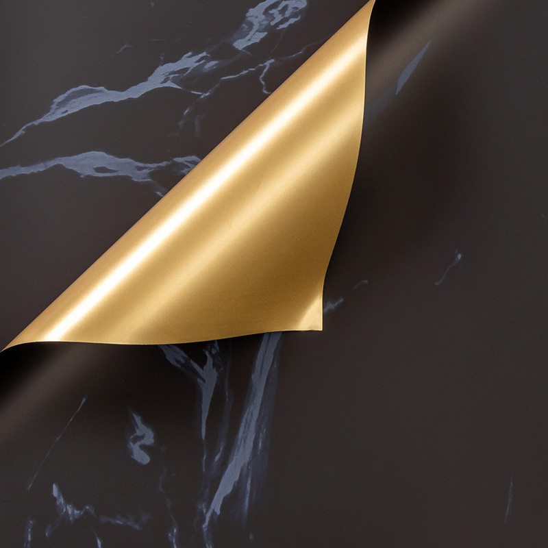 02-Black