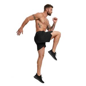 Shorts de course pour hommes personnalisés en gros, séchage rapide, légers, athlétiques, avec poche zippée, taille élastique réfléchissante et cordon de serrage - Product Image 1