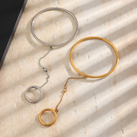 Dreamshow - Brazalete de Cadena para Dedos de Acero Inoxidable Chapado en Oro, Brazaletes Cerrados, Joyería para Mujer