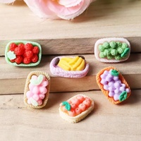 Luxe schattige 3D designer voedsel fruit anime cartoon cake hars bedels macaron bedels accessoires groothandel