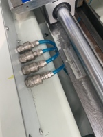 Centre d'usinage CNC 3 axes OUWO avec broche motorisée italienne haute vitesse pour équipements de fenêtres, portes et murs rideaux