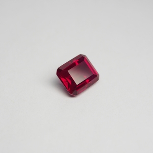 Pietra di Corindone Sintetico Taglio <span class=keywords><strong>Smeraldo</strong></span> 5 #   <span class=keywords><strong>Rubino</strong></span> Rosso 5x7mm 10x14mm Pietra Preziosa <span class=keywords><strong>Rubino</strong></span> 5A Forma <span class=keywords><strong>Smeraldo</strong></span> - Product Image 1