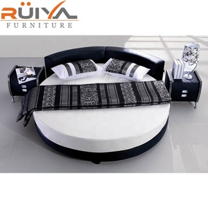 Кровать RUIYA в итальянском стиле, регулируемая, размера King Size, круглая, с обивкой из искусственной кожи и романтической LED-подсветкой – прямые поставки с завода - Product Image 4