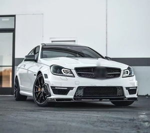 Alerón Delantero de Fibra de Carbono de Alta Calidad Estilo <span class=keywords><strong>V</strong></span> para <span class=keywords><strong>Mercedes</strong></span> Benz Clase C C200 C260 C300 W204 C63 <span class=keywords><strong>AMG</strong></span> LCI 2012-2014 - Product Image 4