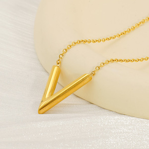 Zogxin Letter V Pendant Necklace Gold Zinc Alloy Simple Clavicle Chain Daily Wear Gift for Women - Product Image 2