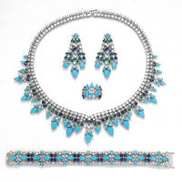 Ensemble de bijoux de luxe 4 pièces en zircon pour femme : collier, boucles d'oreilles, bracelet et bague – Style raffiné pour mariage et soirée