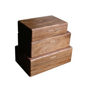 Boîte à bijoux moderne en bois écologique avec couvercle coulissant, organisateur de rangement pour bijoux fait main et personnalisé pour femmes et filles - Product Image 5