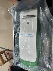 Machine de beauté à électropration pour le visage, avec logo personnalisable, fonction chaud/froid, pour le lifting du visage et le rajeunissement de la peau - Product Image 6