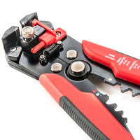 Kit d'outils multifonctionnels pour électricien 61 pièces AWG 22-10, comprenant des connecteurs, un pince à sertir, un dénudeur de fils automatique et des bornes