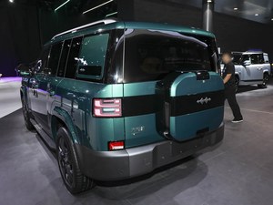 Equation Leopard Ti7 2026 EV 675KM RWD Versión de Carga Rápida, SUV Eléctrico de Largo Alcance, Hecho en China con Precio de Exportación Competitivo - Product Image 4
