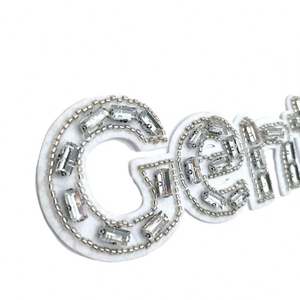 新作手作りビーズレター大パッチヨーロッパアメリカヒップホップ服靴帽子装飾DIYアクセサリー卸売 - Product Image 4