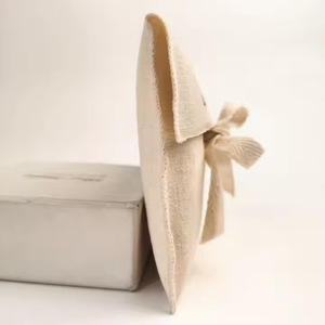 Enveloppe <span class=keywords><strong>Martin</strong></span> en coton imprimé avec logo personnalisé sac d'emballage cadeau enveloppe poussière en coton biologique pochette cosmétique pour bijoux - Product Image 6