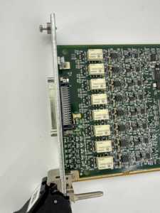 Module DAQ multifonctionnel à échantillonnage synchrone haute vitesse PXI-6143 pour National Instruments, utilisé pour les tests <span class=keywords><strong>NI</strong></span>, testé et fonctionnel - Product Image 6