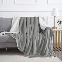 Vente en gros de couvertures en flanelle polaire Sherpa personnalisées, super douces, unies, thermiques, moelleuses, de style moderne