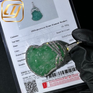 Colgante de Diamante Cultivado en Laboratorio VVS, Colgante de Jade con Jesús, Joyería Fina de Plata de Ley 925 - Product Image 1