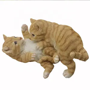 Wholesale realistic garden animal decor resin cat figurines, custom design life like resin outdoor cat garden decor@