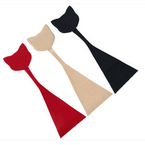 سراويل سيليكون عالية الجودة غير مرئية منخفضة الارتفاع سلس عصا على ثونغ الملابس الداخلية لزجة بنمط صلب سعر المصنع - Product Image 6