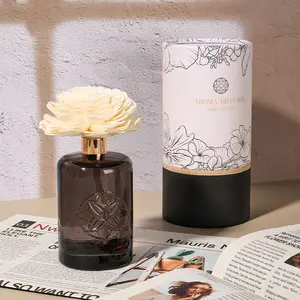 OEM ODM Bouteille en verre ronde Parfum d'intérieur Sola Flower Reed Diffuseur 150ml