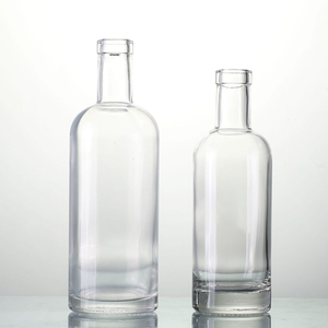 空のラウンドハイフリント375ML 500ML 750MLマットブラックアスペクトガラスボトル木製コルク付きリキュールウイスキー用 - Product Image 6
