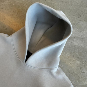 Bộ đồ thể thao nam áo hoodie rộng thùng thình và quần jogger chất liệu cotton 100% dày dặn, in logo tùy chỉnh - Product Image 5