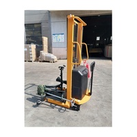 Vente chaude 450kg levage électrique lève-tambour d'huile empileur réservoir benne basculante lève-tambour d'huile