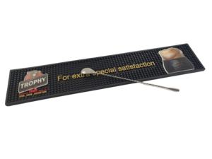 Tapis de bar en silicone long avec logo personnalisé, antidérapant, imperméable et résistant aux déversements, pour usage commercial dans les pubs et cafés. - Product Image 3