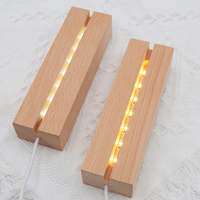Offre Spéciale – Socle USB 150 cm en Hêtre et Bois de Caoutchouc avec Base de Lampe LED en Acrylique – Design Moderne Minimaliste, Réutilisable, Personnalisable, Thème Amour