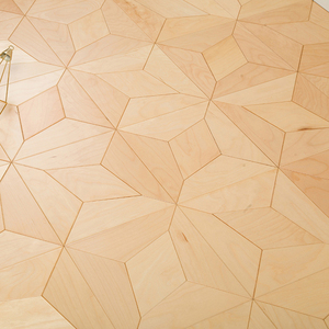 Parquet Multicapa de Olmo AVANTIMORA CE de Bajo Mantenimiento, Bisel Prensado, Grado Asiático AB E0 E1, 18mm, con Sistema T&G para Apartamentos - Product Image 1