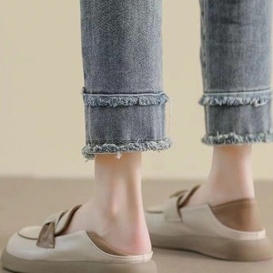 Quality Reliable Soft <strong>Green</strong> Khaki Color Wear-resistant <strong>Flat</strong> Sole Casual Style Round <strong>Shoe</strong> Toe Ladies Stock Trendy Women <strong>Shoes</strong> - Product Image 2