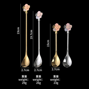 Cuchara para remover con diseño de flor de cerezo, acero inoxidable 304, mango largo de 23 cm, cuchara para café, cócteles y postres, estilo simple y duradero - Product Image 1