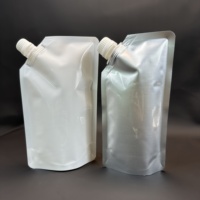 Pochettes souples à bec verseur avec bouchon à vis pour café, liquides et détergent de lavage, formats 250ml, 500ml, 1L – Idéales pour un usage flexible et la recharge (Doypack)