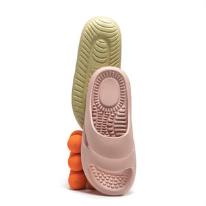 Depo gümrükleme satış 2023 yeni erkek ve kadın masaj terlikleri açık ev <span class=keywords><strong>Anti</strong></span> kayma yumuşak taban drenaj çift terlik - Product Image 2