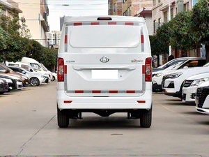 Nouvelle fourgonnette utilitaire Changan M60 essence 2 places 1.5L 5MT version de base 2025 - Product Image 3